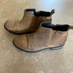 Sorel Emilie Chelsea Boot - Camel/Tan